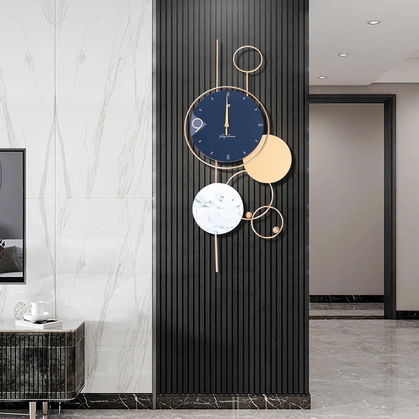 Modern Circles Design Wall Clock