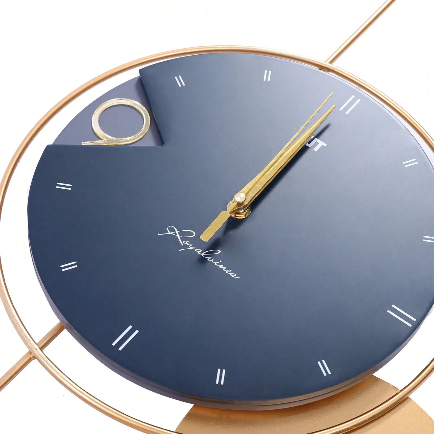 Modern Circles Design Wall Clock